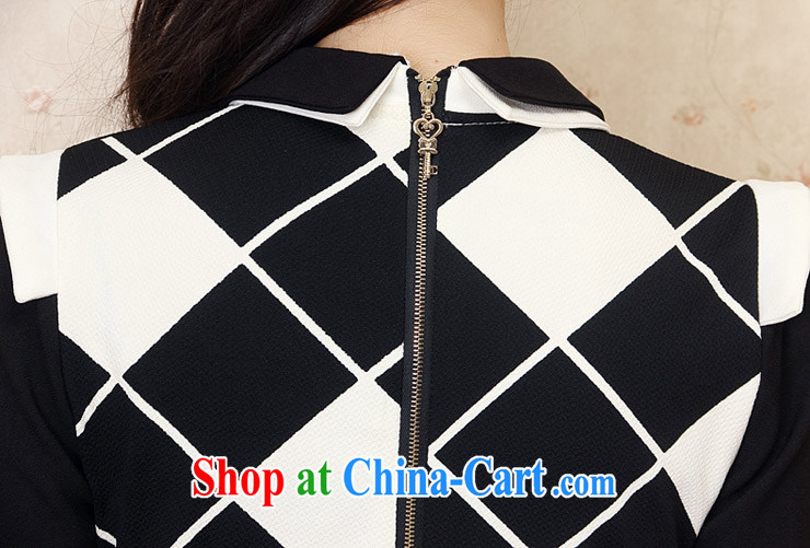 The line takes the Code women's clothing spring and new Korean video thin thick mm grid stamp small lapel dress, solid through 2 - 3 X black-and-white, 3 XL pictures, price, brand platters! Elections are good character, the national distribution, so why buy now enjoy more preferential! Health