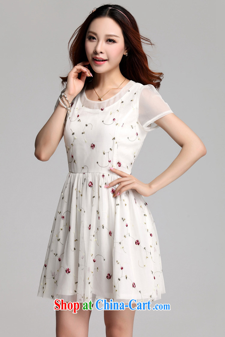 Loved fat people's congress, women with thick mm summer New Rose embroidered short sleeves video thin European root dress 3533 black XXXXL pictures, price, brand platters! Elections are good character, the national distribution, so why buy now enjoy more preferential! Health
