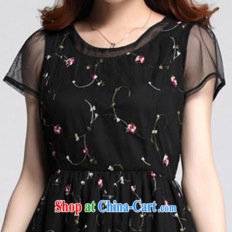 Loved fat people, women with thick mm summer New Rose embroidered short sleeves video thin European root dress 3533 black XXXXL, loved (Tanai), online shopping