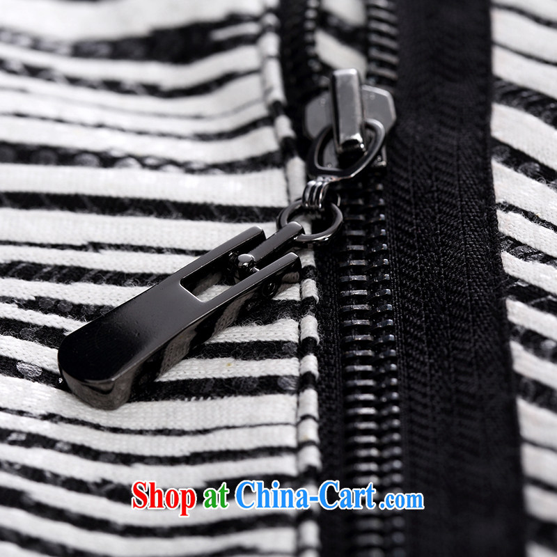 The wheat high-end large, female 2015 spring new thick mm stylish knocked color black-and-white striped short skirt 851252060 black-and-white stripes 6 XL, former Yugoslavia, Mak, and shopping on the Internet