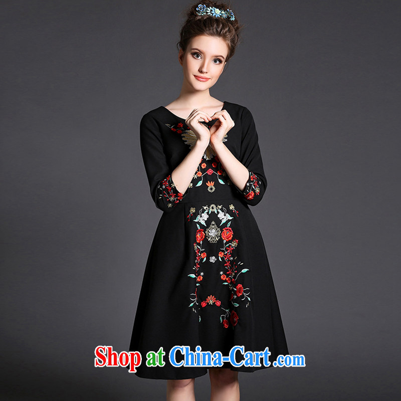 Emma style in Europe and the Code female plant embroidered dresses, long, thick mm beauty graphics thin 2015 spring black 5 XL _90 - 100 _ KG