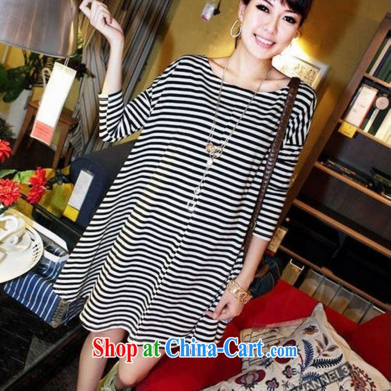 The sum 2015 Spring and Autumn and the fat XL T-shirt fat people dress the king, female 200 Jack mm thick streaks dress black streaks are code, the sum, and, on-line shopping