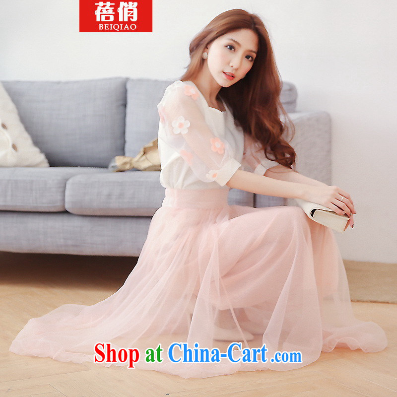 Mrs Ingrid Yeung, 2015 ladies embroidered Web dress two pink L
