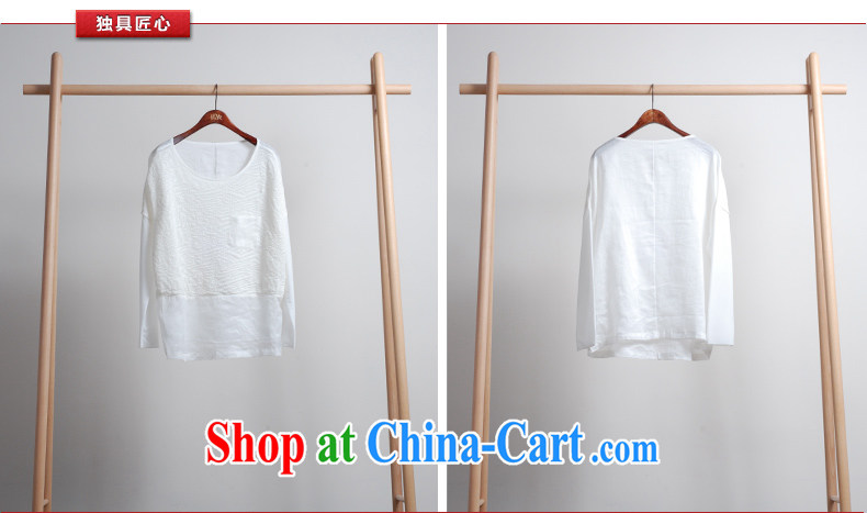 Xiao Nan Guo Yi people of the white carnival the code units the female bat sleeves loose white shirt sweater girl white are code (brassieres 116 CM) pictures, price, brand platters! Elections are good character, the national distribution, so why buy now enjoy more preferential! Health