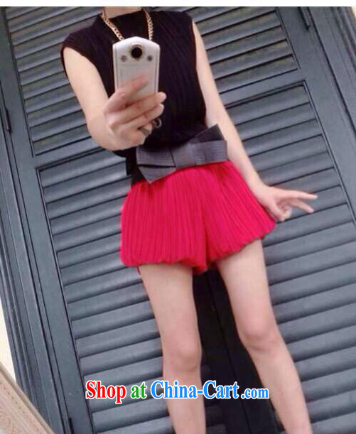Blue Colored children Korean lady aura pinch bowtie shaggy shorts Kit black T-shirt + red trousers are code pictures, price, brand platters! Elections are good character, the national distribution, so why buy now enjoy more preferential! Health
