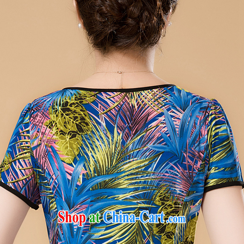 Get answers from 2015 summer New floral dress girls middle-aged and older women's clothing summer short-sleeved middle-aged dresses MOM load the code 2 #XXXXL, doubts, and shopping on the Internet
