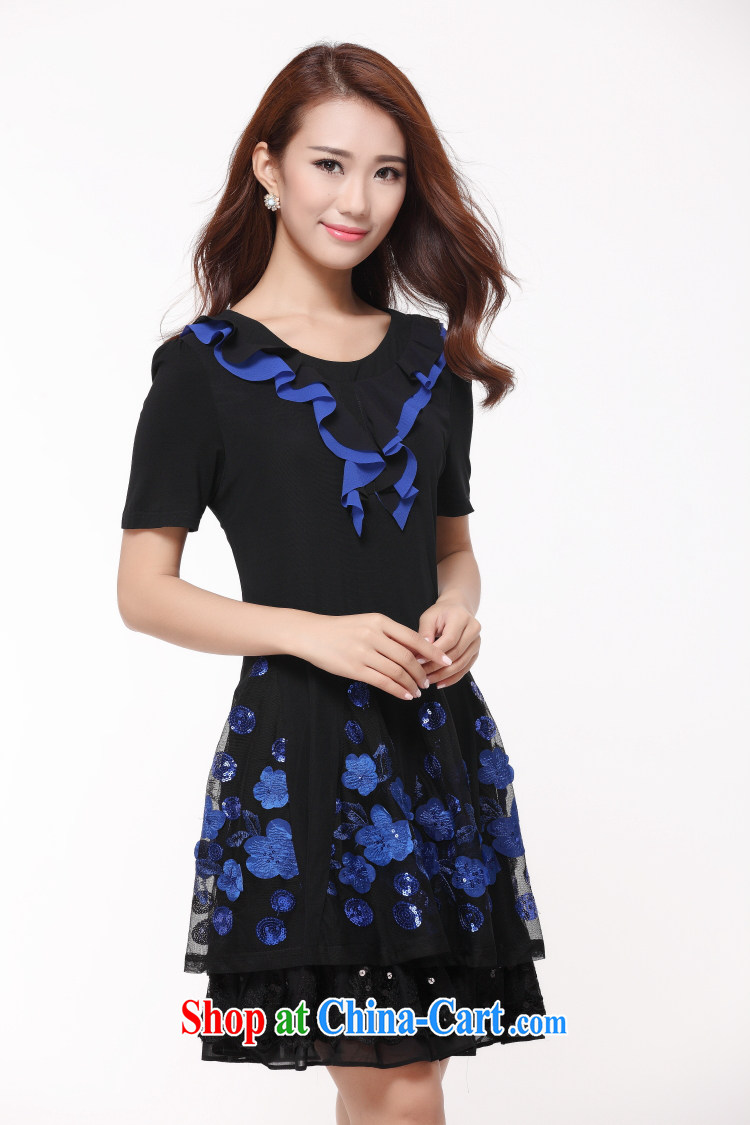 The Code women mm thick summer 2015 new embroidered short sleeves large code dress thick sister mom with boutique - YY 103,000 blue 5 XL pictures, price, brand platters! Elections are good character, the national distribution, so why buy now enjoy more preferential! Health