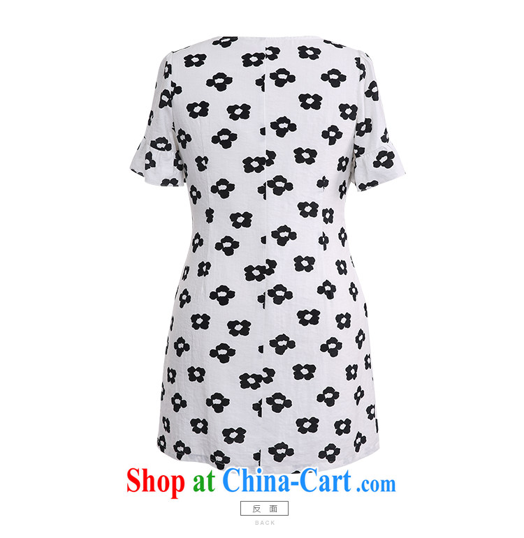 Slim LI Sau 2015 summer new, larger women have been the Stamp Duty stitching round-collar horn cuff video thin dresses Q 7812 m White XL pictures, price, brand platters! Elections are good character, the national distribution, so why buy now enjoy more preferential! Health