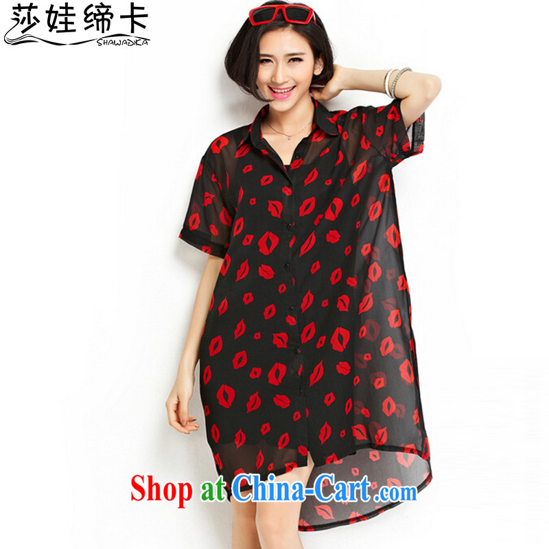 She concluded her card 2015 summer new, larger female snow woven shirts girls summer short-sleeved red lips stamp loose video thin shirt black one size