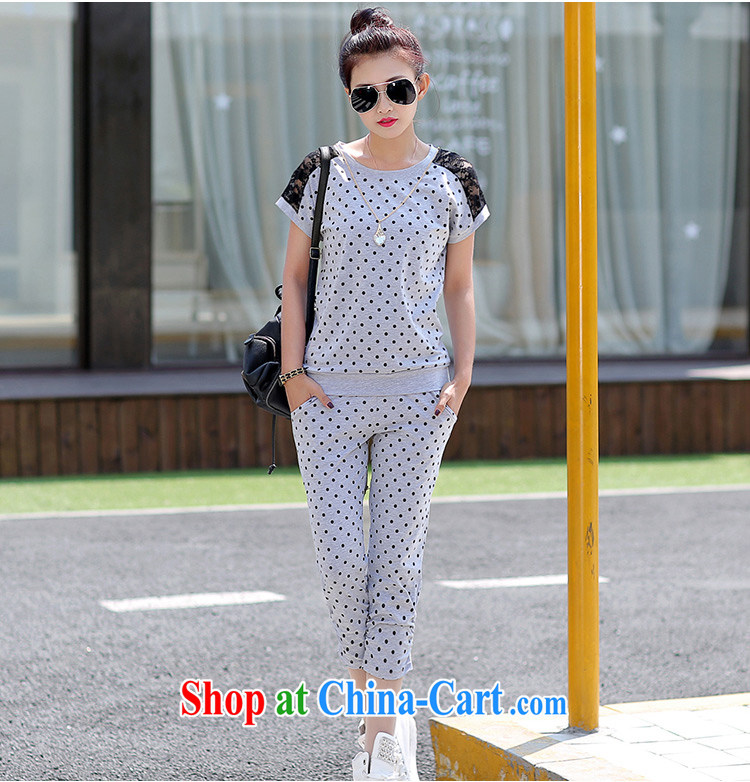 According to the Taoyuan summer 2015 new larger lace stitching dot the fat increase package sport and leisure bat sleeves 7 girls pants two-piece 9320 Black Large Number 4 XL pictures, price, brand platters! Elections are good character, the national distribution, so why buy now enjoy more preferential! Health