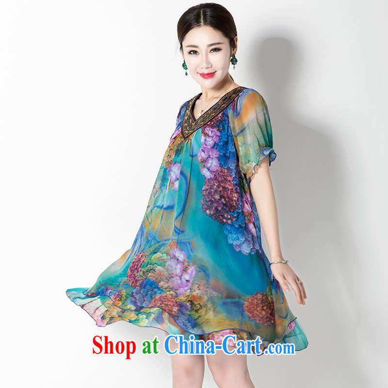 In summer 2015, the female dresses, older women with summer stylish mom with loose the Code V collar short-sleeved dresses and indeed increase model blue and green flower XXXXL, Kim Ho-AD, and shopping on the Internet