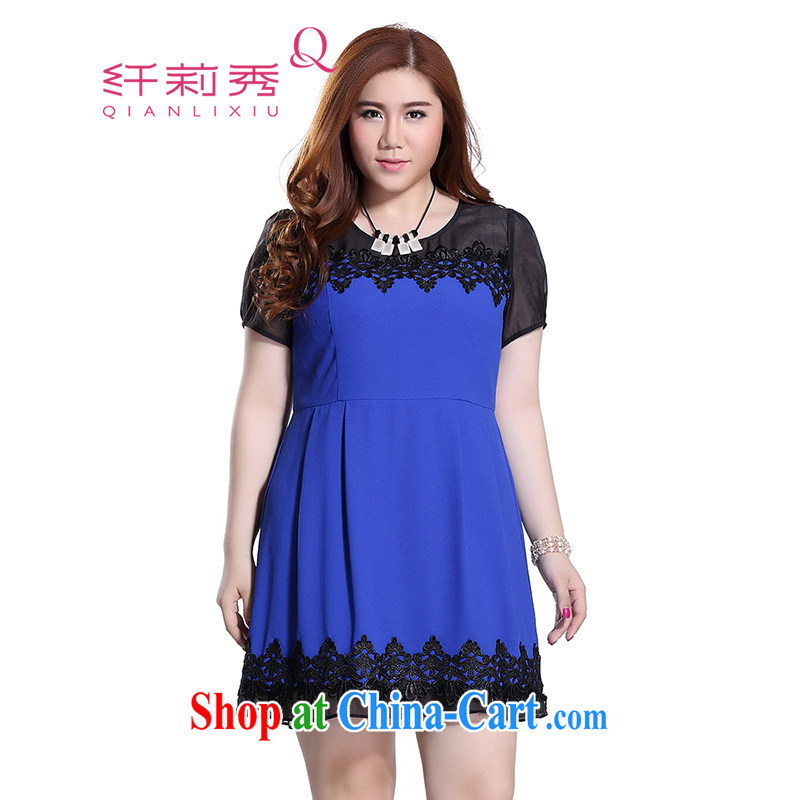 Slim LI Sau 2015 summer new, larger female European root yarn stitching three-dimensional crop lace adorned with graphics thin romantic A skirt swing dress Q 7581 color blue 4XL