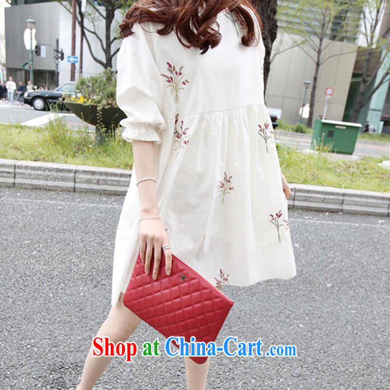 Kahlo's Princess Elizabeth's summer 2015 Korean version of the new skirt, very casual College wind 5 cuff the code has been the embroidery dresses female white 2 XL, Princess Elizabeth's prey Veng (maluosha), online shopping