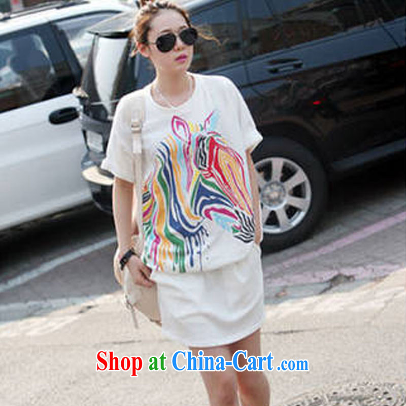 The 618 largest urged South Korea as soon as possible version short-sleeved larger female sport and leisure zebra stripes loose round-collar package arm stylish dresses YYY 1519 YZ white XXL spring, the Latitude, and shopping on the Internet